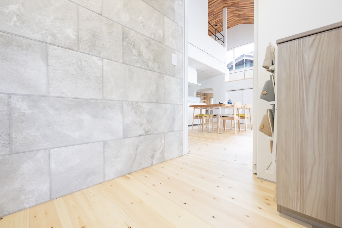 広々としたLDKとナチュラルスタイル