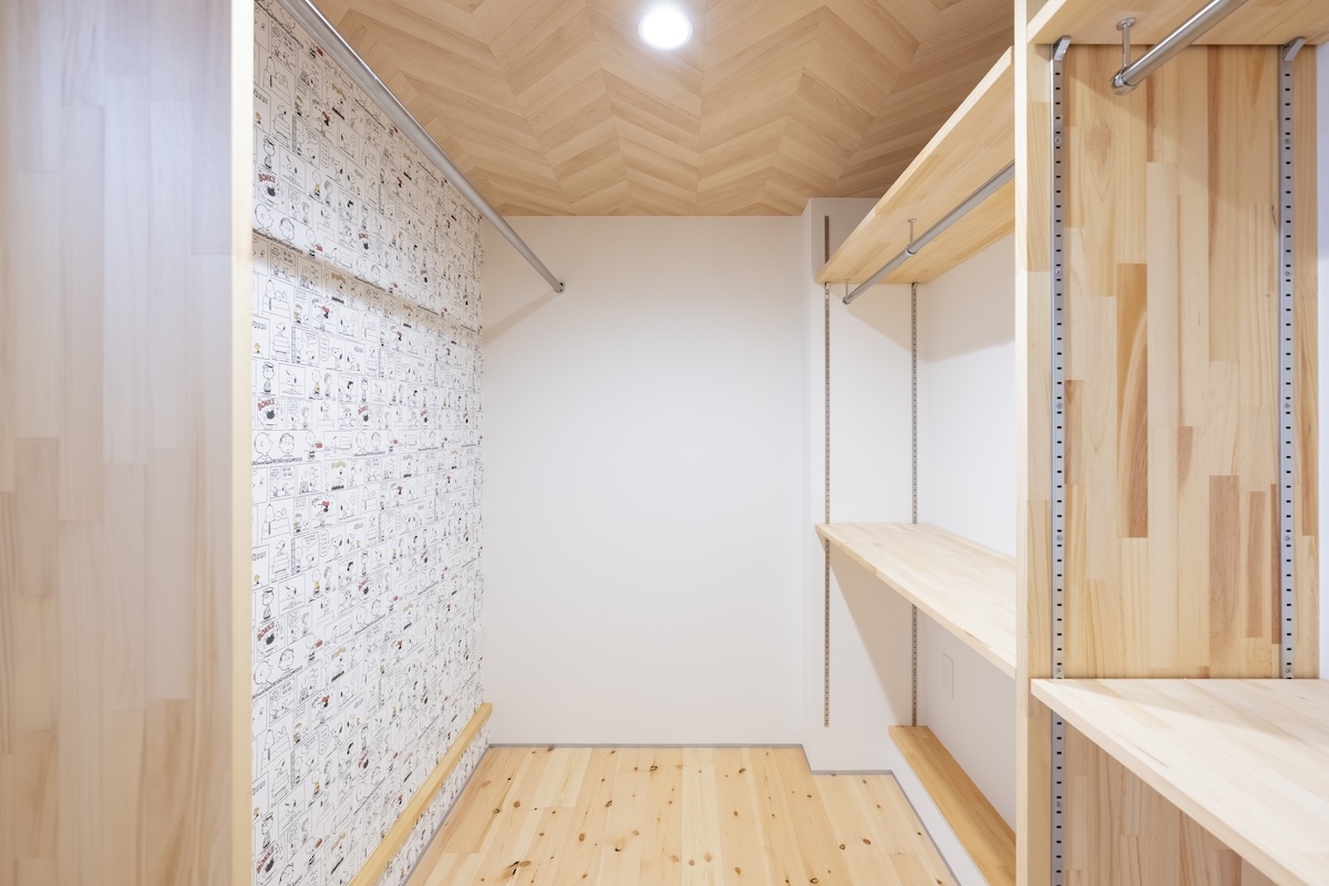 広々としたLDKとナチュラルスタイル