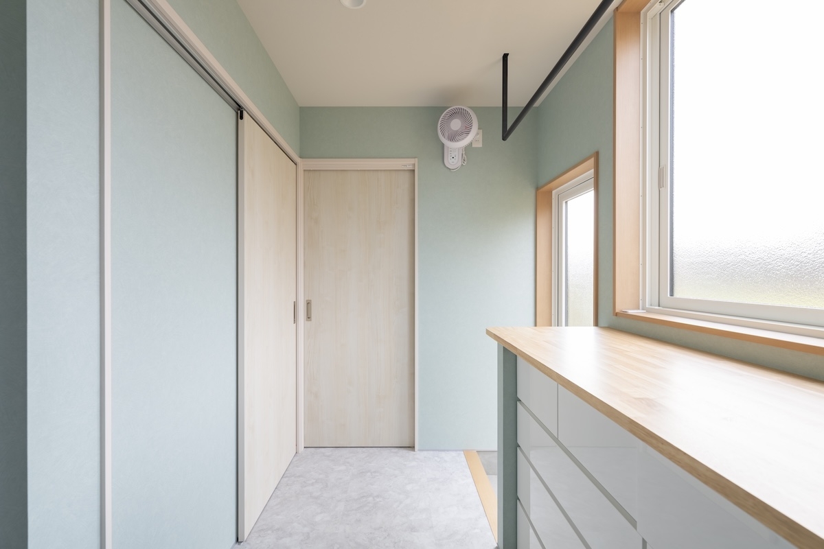 広々としたLDKとナチュラルスタイル